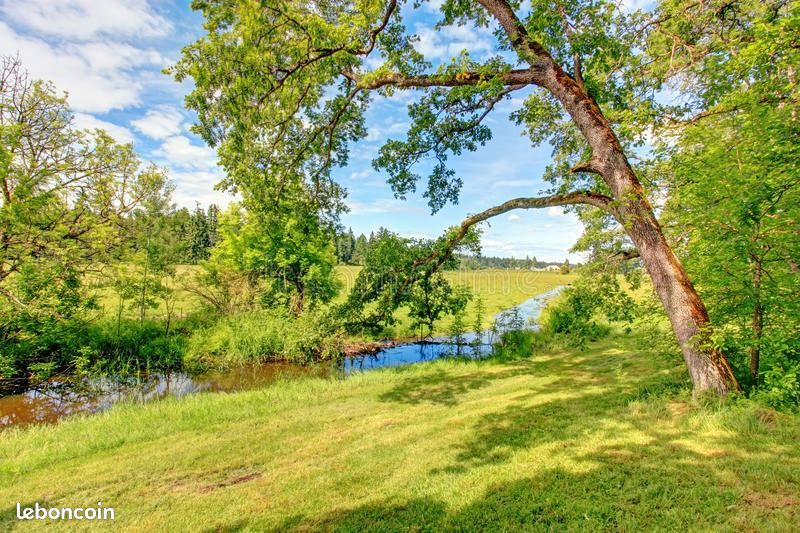 Terrain 564 m² · à Sainte-Maure-de-Touraine · 40 000 €