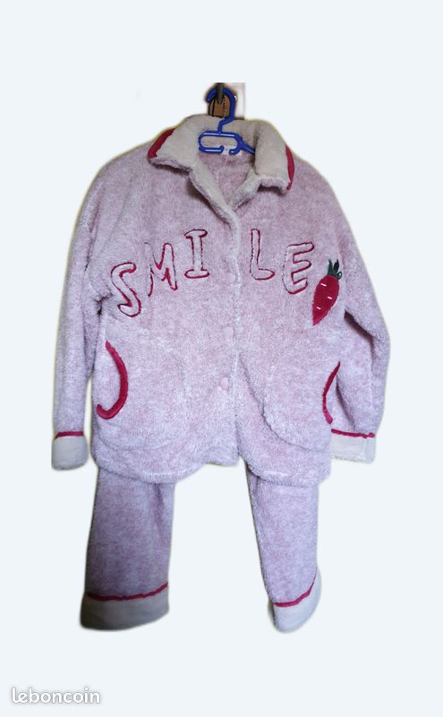 Pyjama polaire neuf,taille 165cm (image 1)