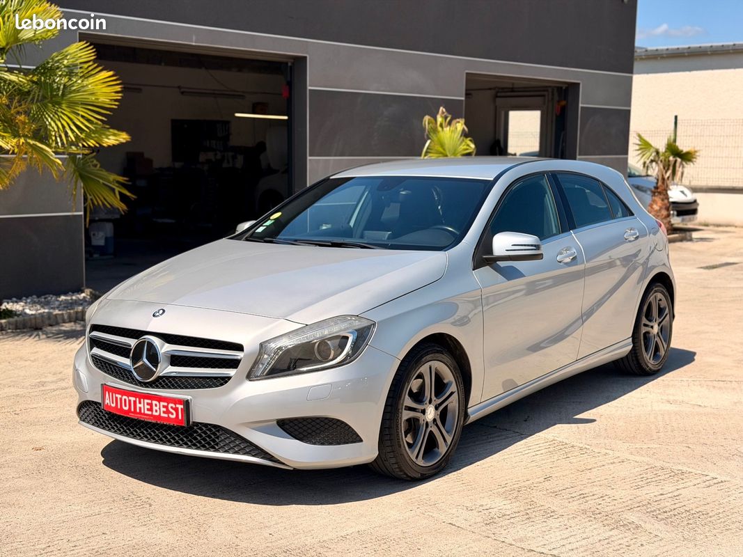 MERCEDES CLASSE A BUSINESS 200 CDI BlueEFFICIENCY Business Executive 7-G DCT A (image 7)
