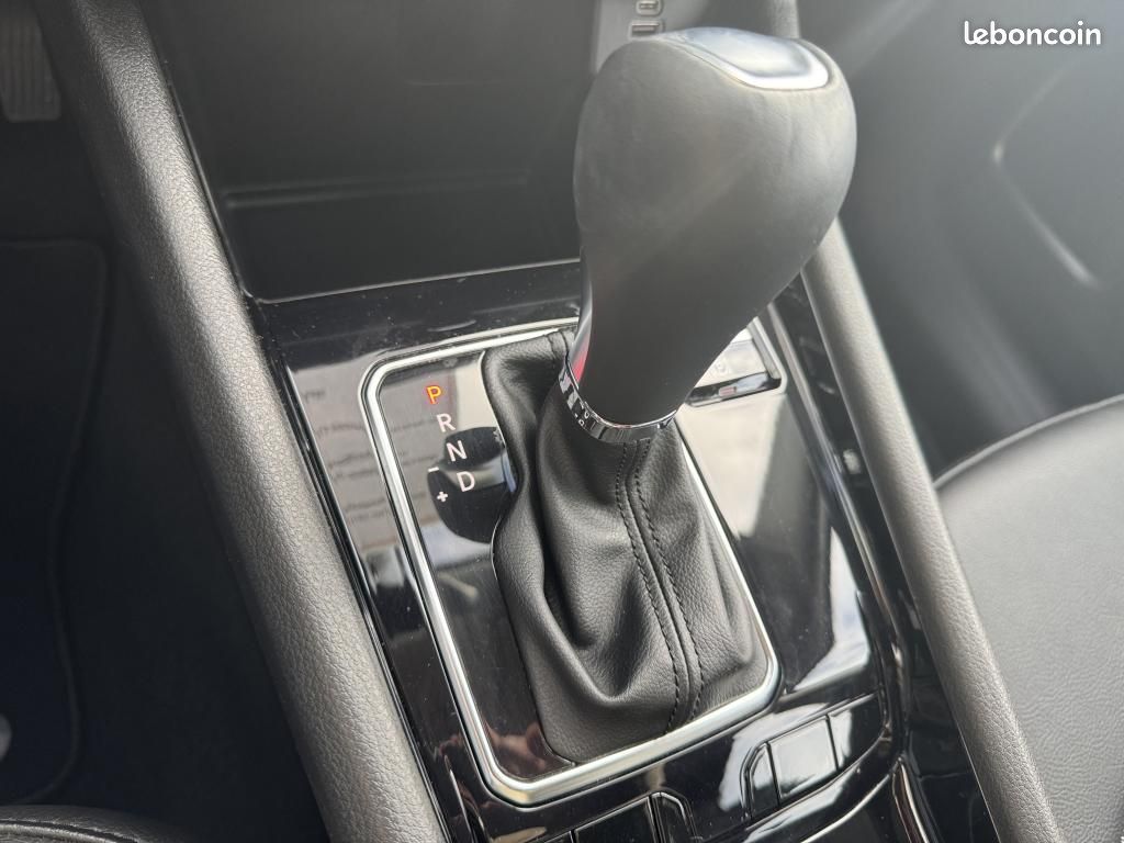 Jeep Compass E-HYBRID 130 CH LIMITED 4X2 (image 9)