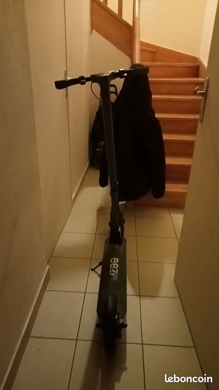 Trottinettes électrique eezi neuf 290 (image 3)