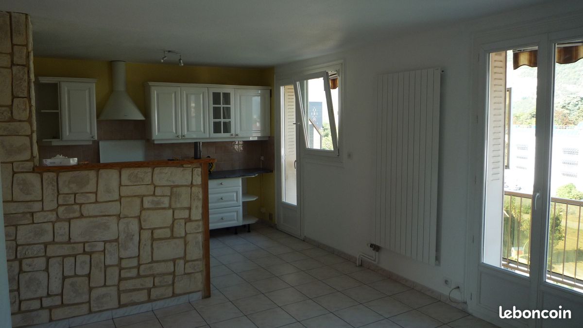 Appartement 3 pièces 55 m² · à Échirolles · 55 m² · 89 500 €