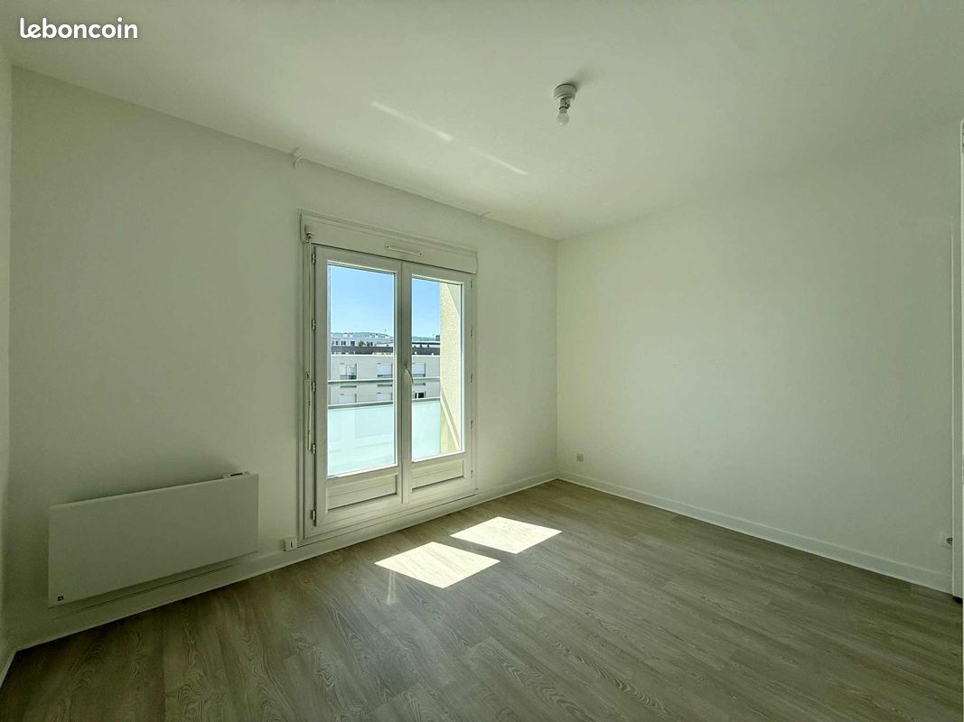 Appartement 1 pièce 18 m² · à Clermont-Ferrand · 18 m² · 380 €
