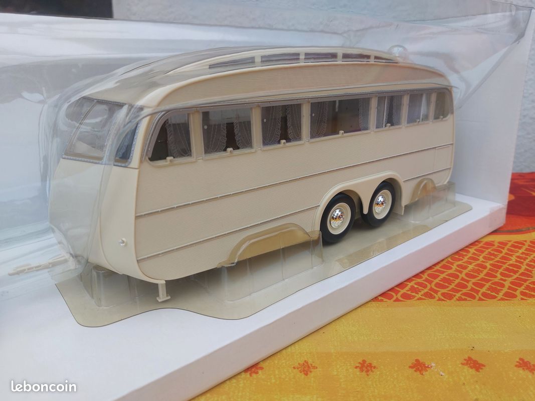 NOREV - 91 - Simca Chambord et Caravane Henon - FR