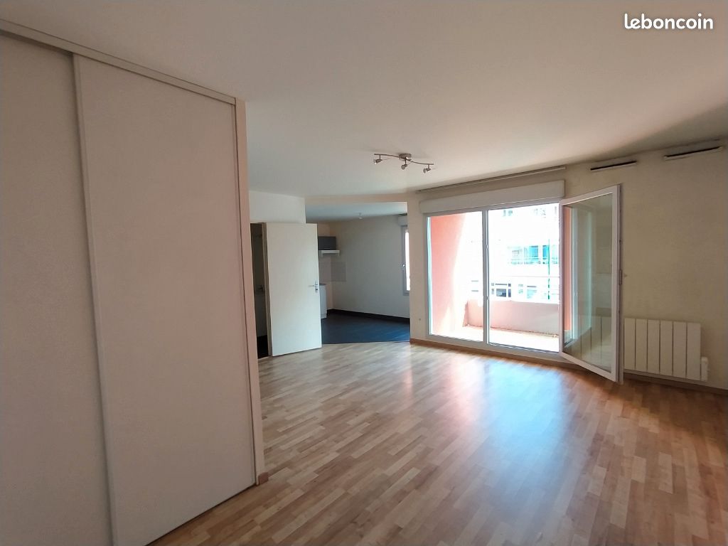 Appartement 1 pièce 40 m² · à Clermont-Ferrand · 40 m² · 505 €/mois