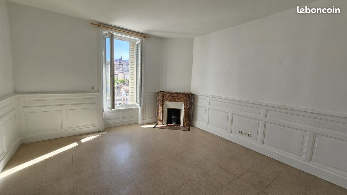 Appartement 1 pièce 37 m² · à Clermont-Ferrand · 37 m² · 450 €/mois
