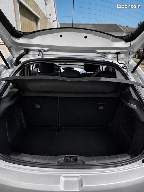 Citroën C3 1.6 HDi 92 ch – Faible consommation – Très bon état (image 5)