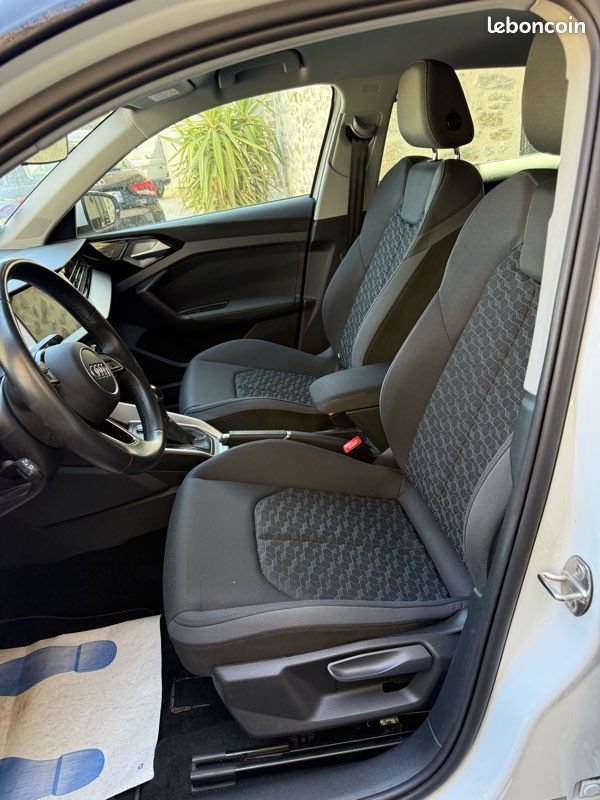 AUDI A1 SPORTBACK 30 TFSI 110ch S Tronic 7 Advanced 2 (image 13)
