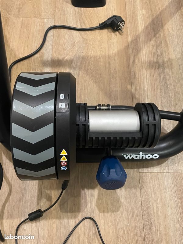 Home trainer wahoo kickr snap (image 5)