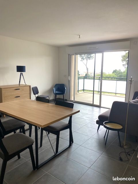 Appartement 3 pièces 61 m² · à Ollioules · 61 m² · 1 030 €