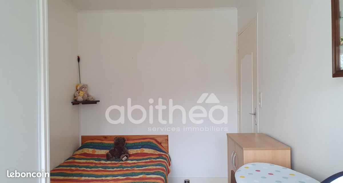 Maison 5 pièces 112 m² - Terres-de-Haute-Charente 16270 (image principale 11)