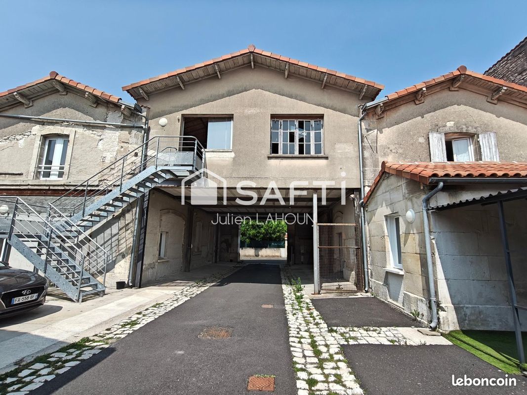 Appartement 4 pièces 79 m² · à Cognac · 79 m² · 137 000 €