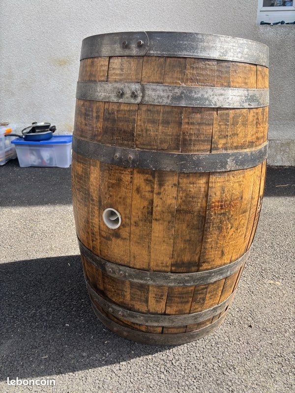 Étagère Murale En Cerclage De Tonneau Jack Daniel's - Décoration Industriel