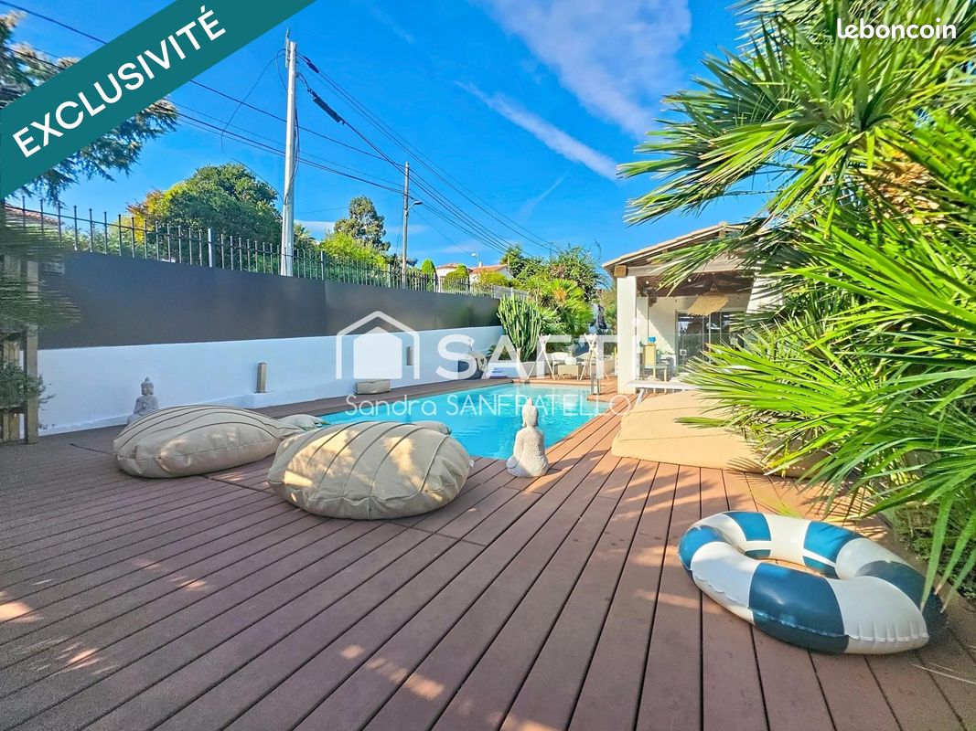 Maison 6 pièces 200 m² · à Mandelieu-la-Napoule · 200 m² · 1 089 000 €