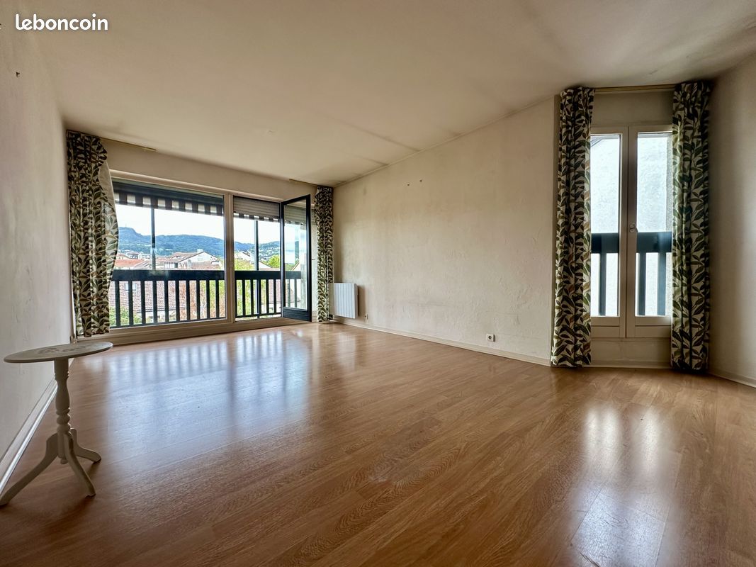 Appartement 3 pièces 85 m² · à Chamalières · 85 m² · 256 800 €