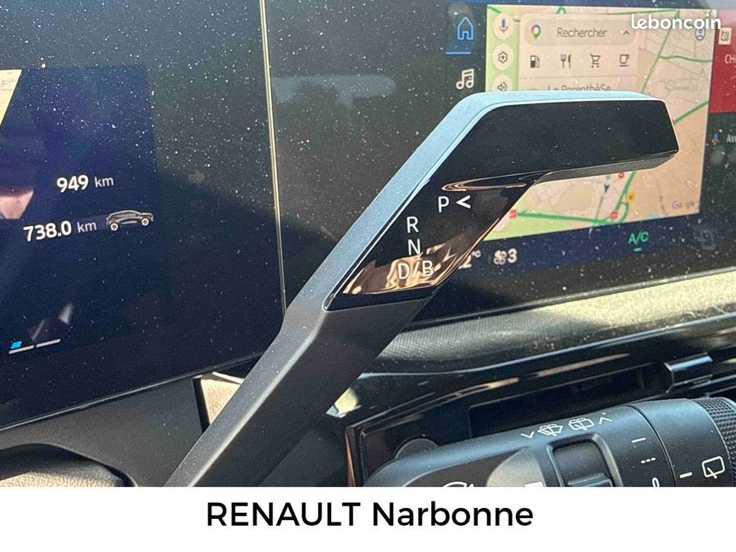RENAULT Clio E-Tech full hybrid 160 ch Techno (image 20)