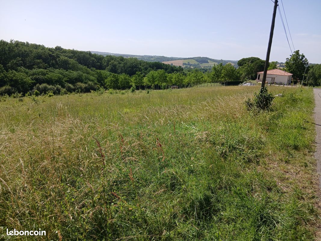 Terrain à batir · à Lafrançaise · 44 000 €