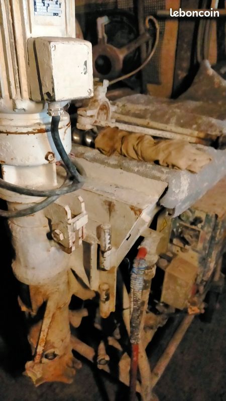 Machine a plâtre des années 70 (image 3)