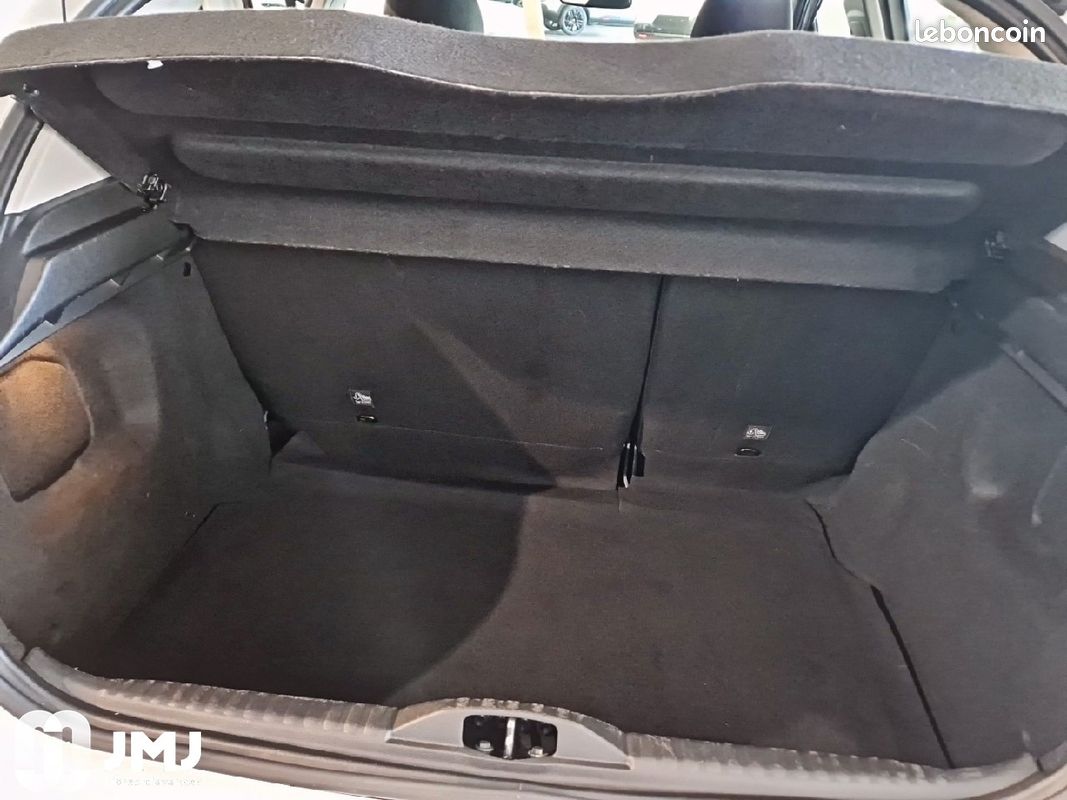 CITROEN C3 PureTech 83 S&S BVM5 Feel Business (image 10)