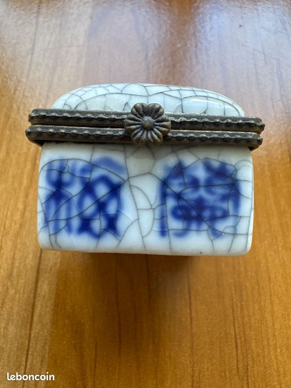 Boite porcelaine craquele bleu blanc vintage collection decoration authentique (image 3)