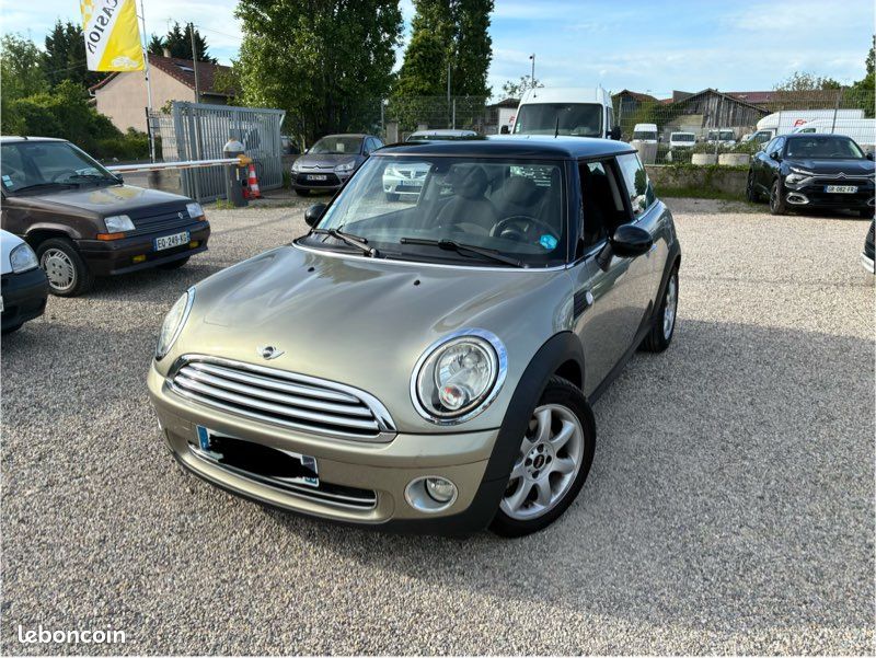 Mini Cooper (image 1)