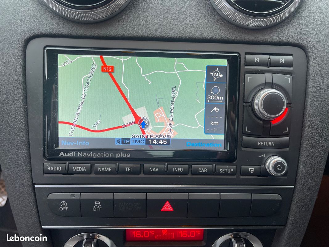 AUDI A3 CABRIOLET 2.0 TDI 140 CH S-LINe (image 13)