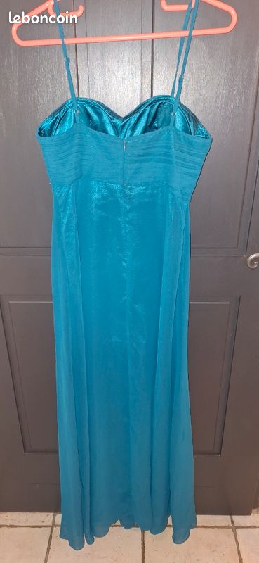 Robe (image 2)