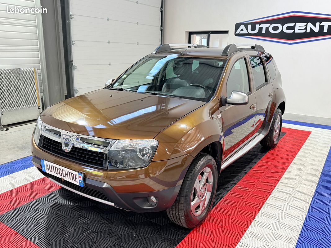 Dacia duster 1.5 dci 110ch prestige plus 4x4 de 1 ere main / distribution faite / attelage / clim / jantes alu / garantie (image 1)