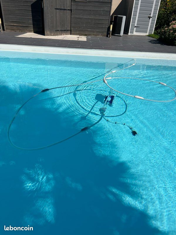 Robot nettoyant piscine Polaris 380 (image 7)