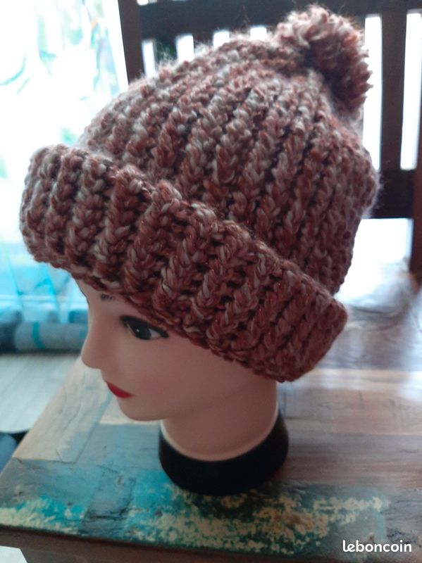 Bonnet (image 2)