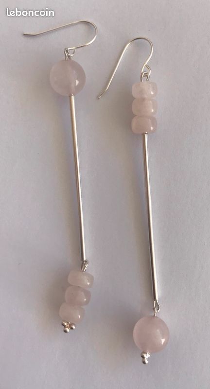 Fait main. Boucles d’oreilles inversées en argent et quartz rose. Possibilité autres pierres (image 1)