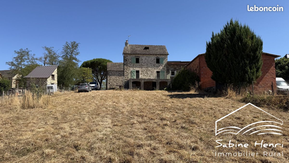 Maison 4 pièces 95 m² · à La Salvetat-Peyralès · 95 m² · 150 000 €