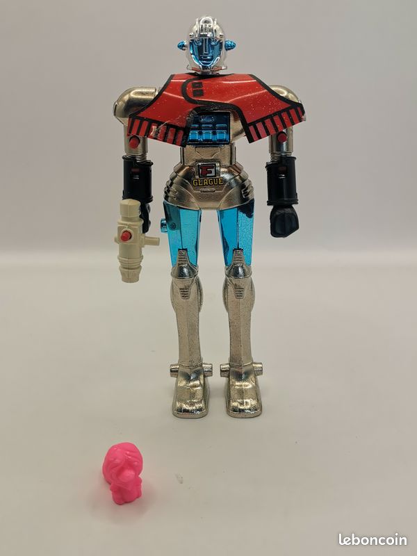 679361_8
