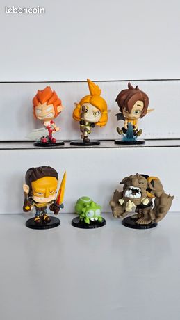 Ankama Krosmaster Booster Saison 3 – 12 Figurines Aléatoires – Collection à Collectionner