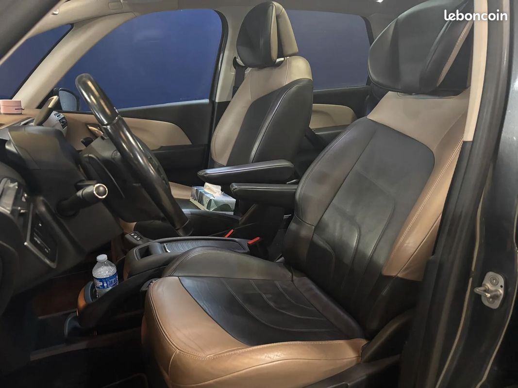 CITROEN C4 Picasso 1.6 D 115ch Exclusive - 164 000 km - siège chauffant/ventilé/massant - toit panoramique - boite auto - caméra 360 (image 9)