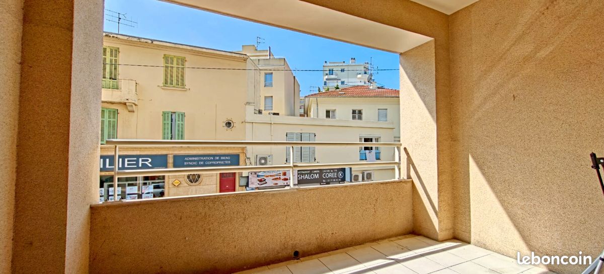Appartement 1 pièce 24 m² · à Antibes · 24 m² · 176 000 €