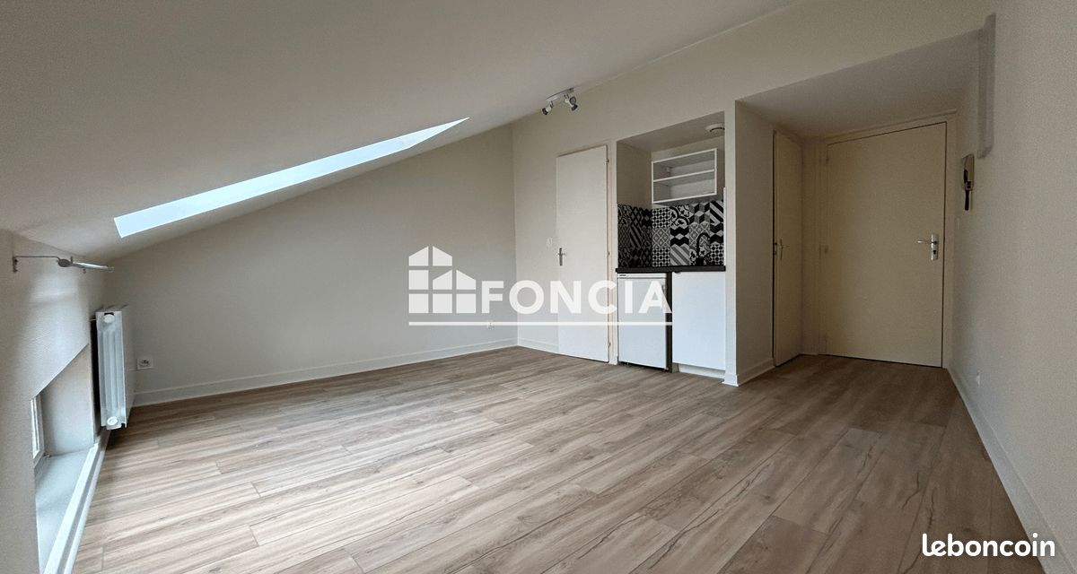Appartement 1 pièce 14 m² · à Poitiers · 14 m² · 290 €/mois
