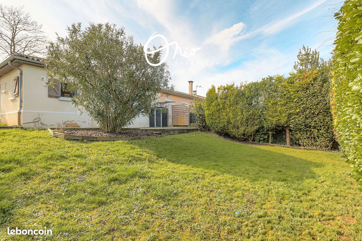 Maison 3 pièces 74 m² · à Vénissieux · 74 m² · 200 000 €