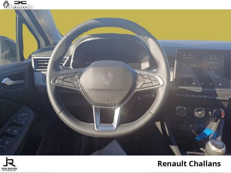 Renault Clio 1.5 dCi 100ch Evolution - 25 (image 5)