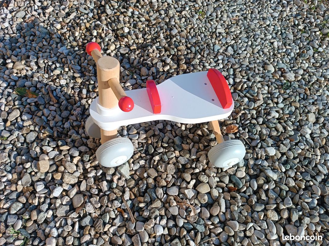 Petit vélo bois bébé Jeux Jouets