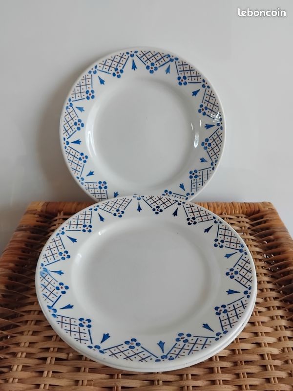3 assiettes dessert anciennes (image 1)