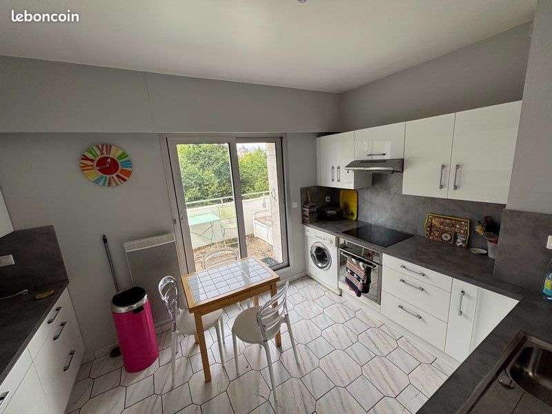 Appartement a louer chalons-en-champagne - 4 pièce(s) - 95 m2 - Surfyn