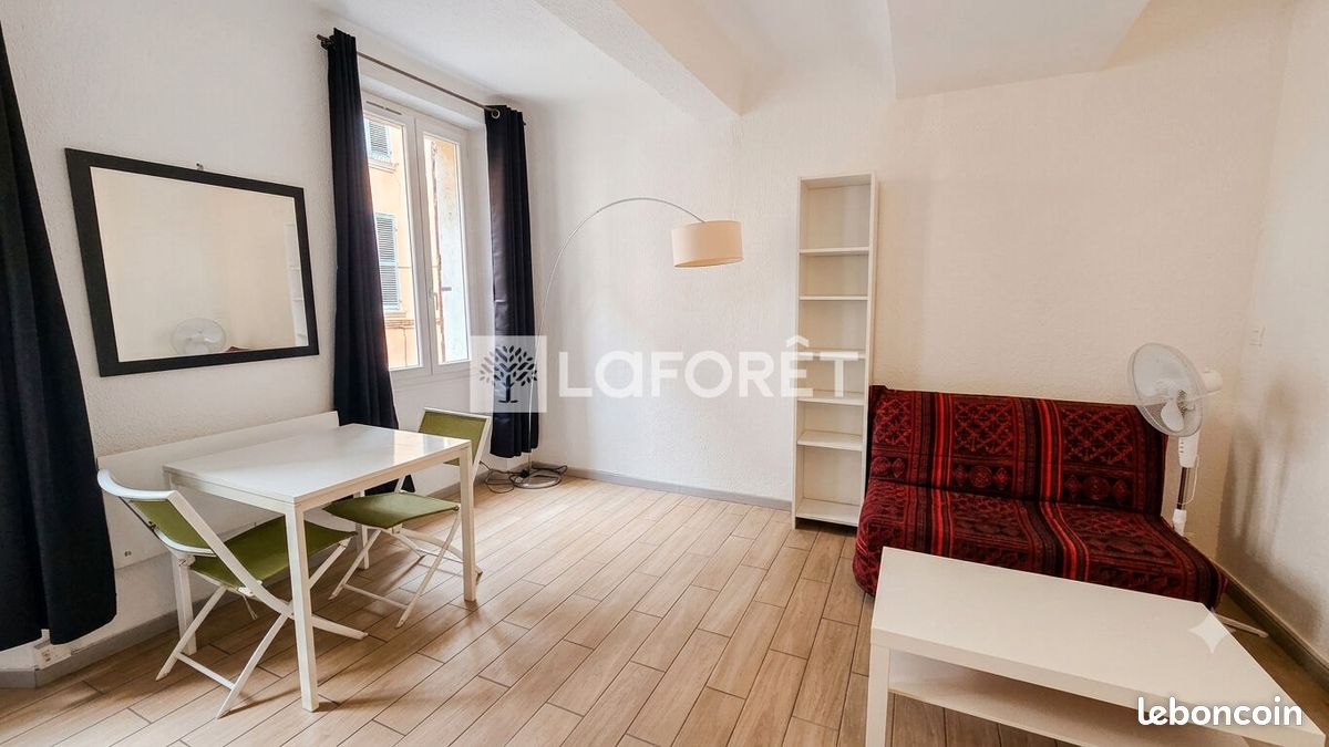 Appartement 1 pièce 23 m² · à Toulon · 23 m² · 520 €