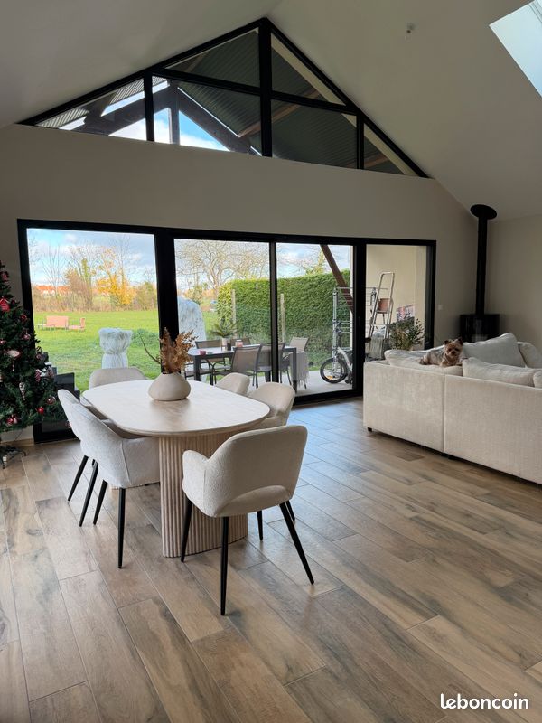 Maison 7 pièces 140 m² · à Bruay-la-Buissière · 140 m² · 375 000 €