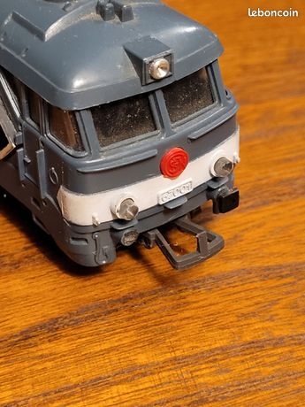 Rare jouef ho locomotive motrice diesel sncf bb 67001, rouge cc moteur 3 poles - Collection