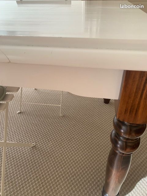 Table de salle à manger (image 5)