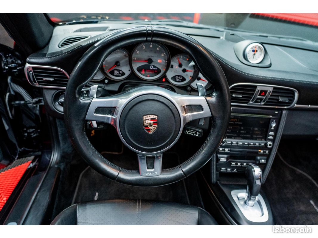 PORSCHE 911 Cabriolet 3.8i - BV PDK TYPE 997 II 2010 CABRIOLET Carrera 4S (image 32)