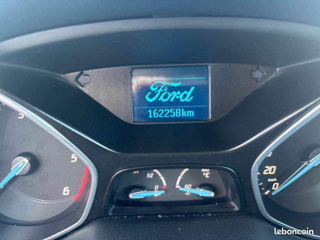 Ford C-Max II GRAND 1.6 TDCI 115 TREND - KIT DISTRIBUTION + VIDANGE + CT OK GARANTIE 1 AN (image 10)