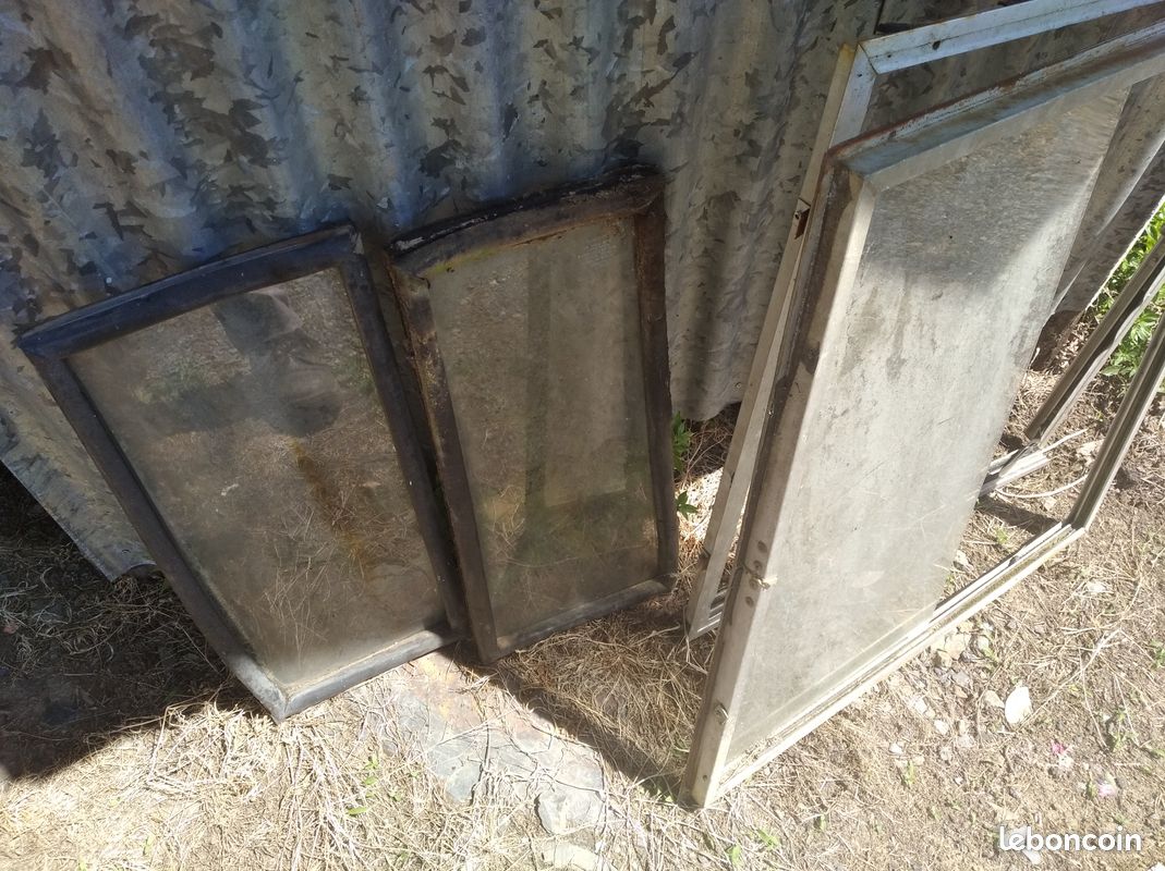 Vitres de cabine Renault 461 (image 2)