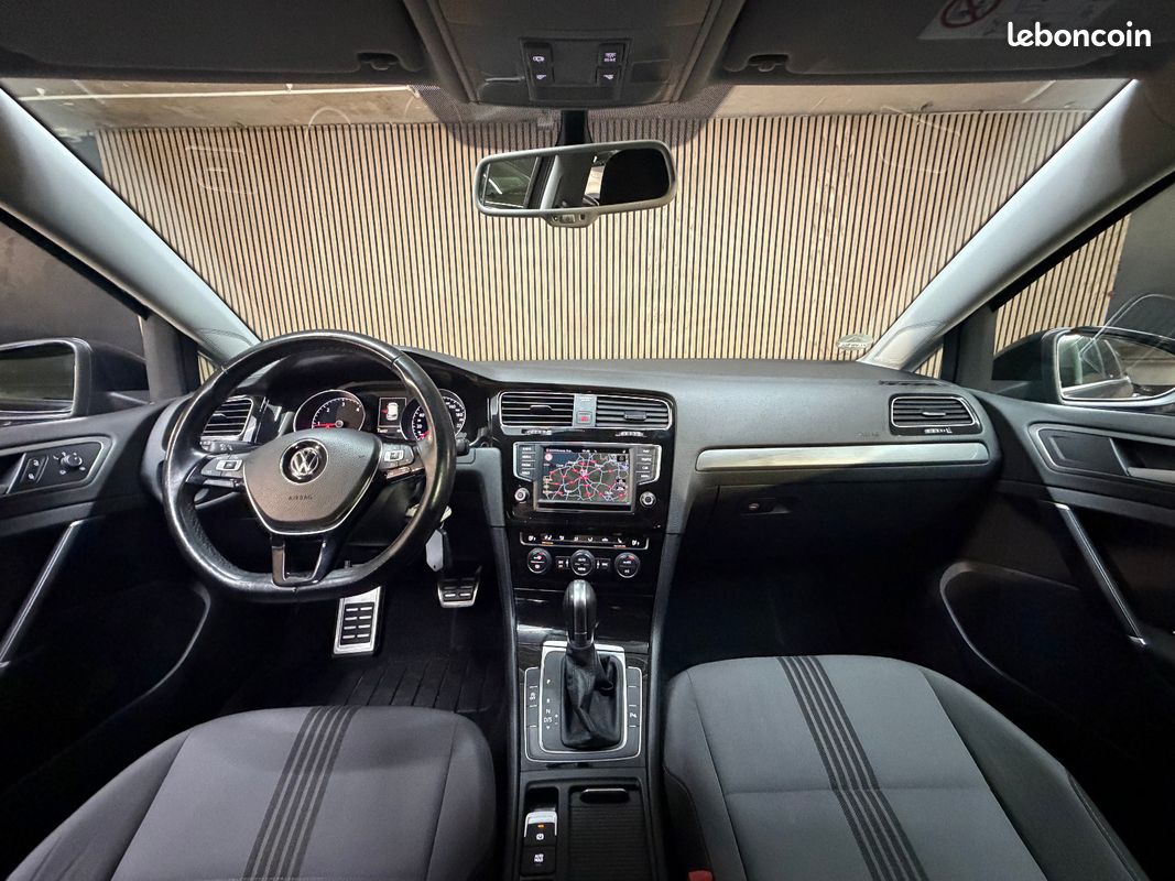 VOLKSWAGEN GOLF 1.6 TDI 110 BlueMotion Technology FAP Allstar DSG7 (image 17)